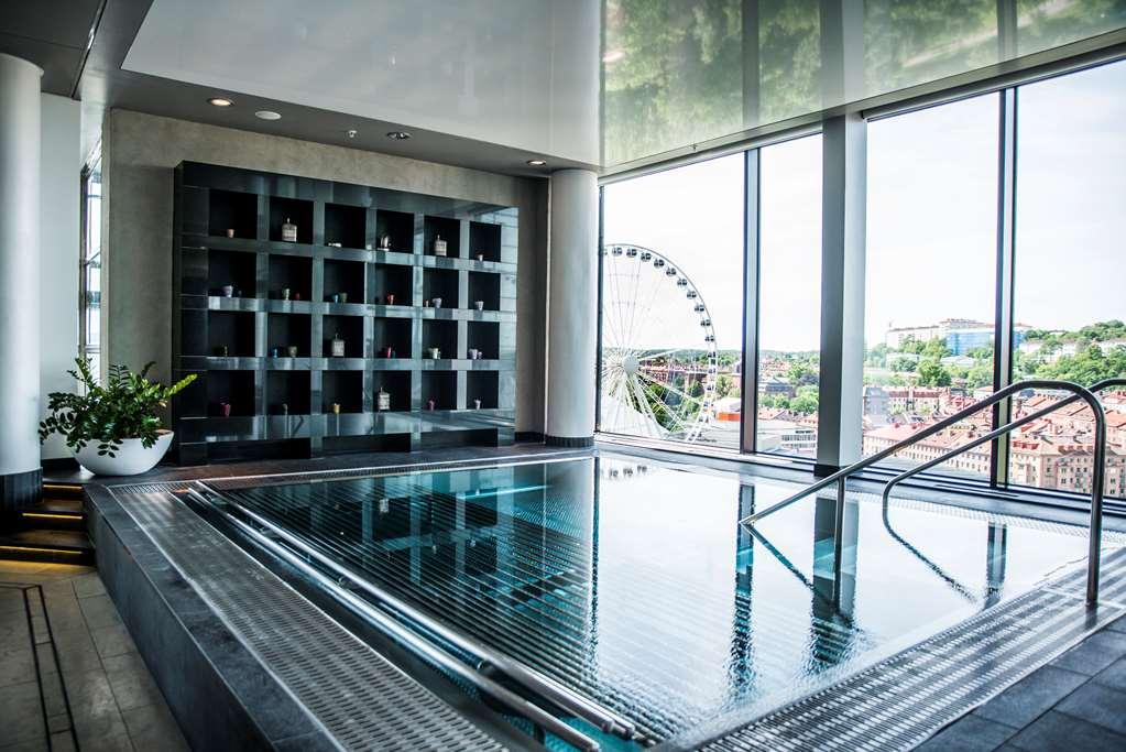 ホテル アッパー ハウス ヨーテボリ 設備 写真 The pool at the 105