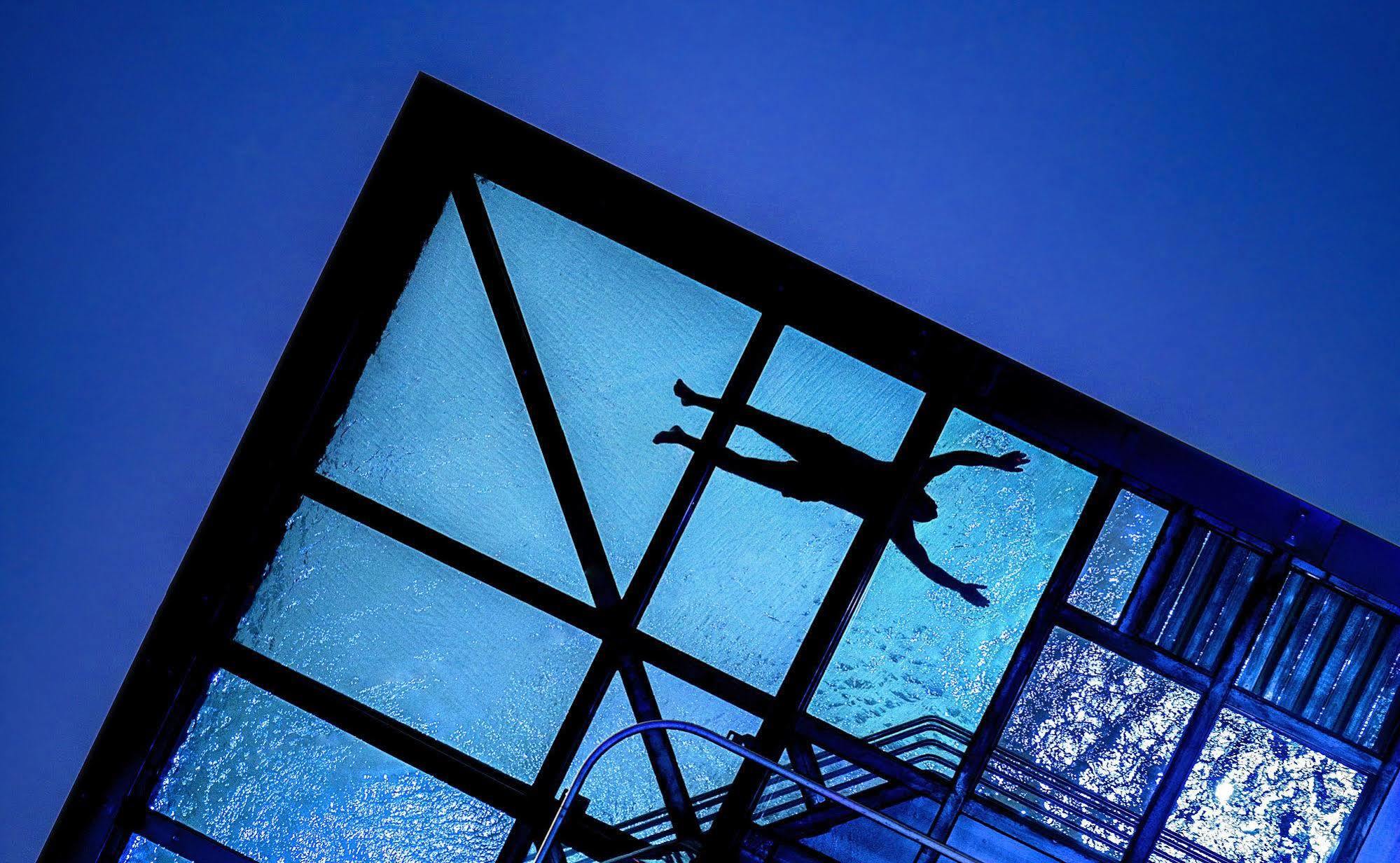 ホテル アッパー ハウス ヨーテボリ エクステリア 写真 The glass ceiling of the National Gallery of Canada